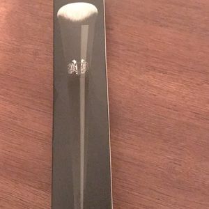 Kat Von D Edge Creme contour Brush